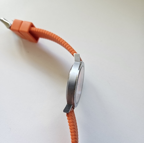 Udi for LUCIEN PICCARD Time for Peace watch - Picture 4 of 6